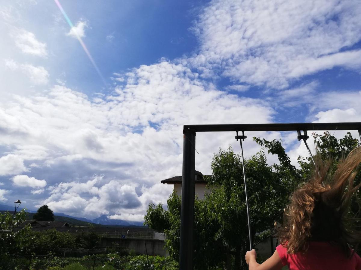 Ansitz Grustdorf Daire Appiano Sulla Strada Del Vino Dış mekan fotoğraf