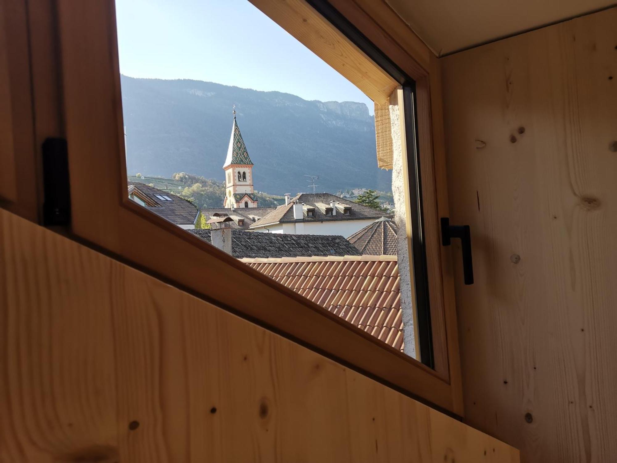 Ansitz Grustdorf Daire Appiano Sulla Strada Del Vino Dış mekan fotoğraf